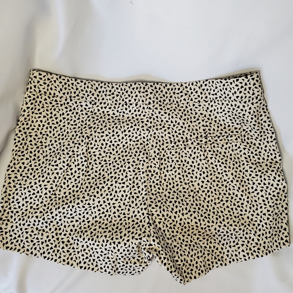 H&M Printed Shorts - Picture 3 of 5
